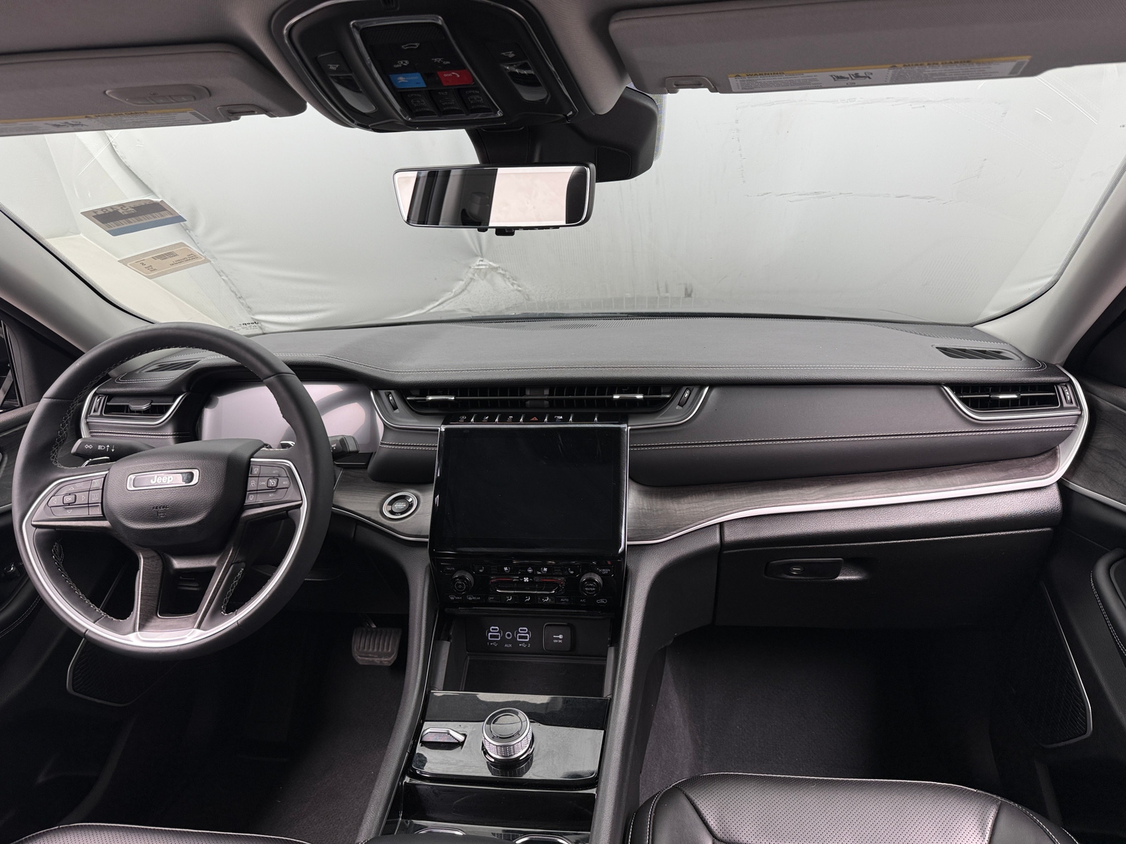 Thumbnail: 2023 Jeep Grand Cherokee L - 2