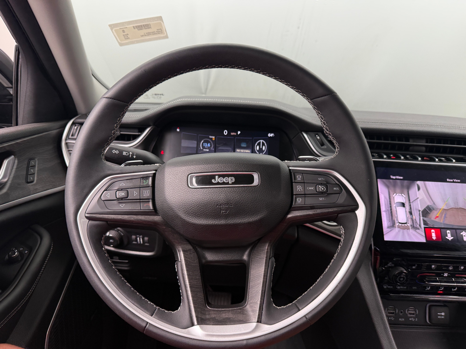 Thumbnail: 2023 Jeep Grand Cherokee L - 4