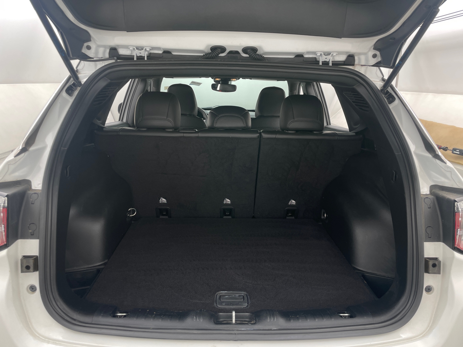 Thumbnail: 2024 Jeep Compass - 6
