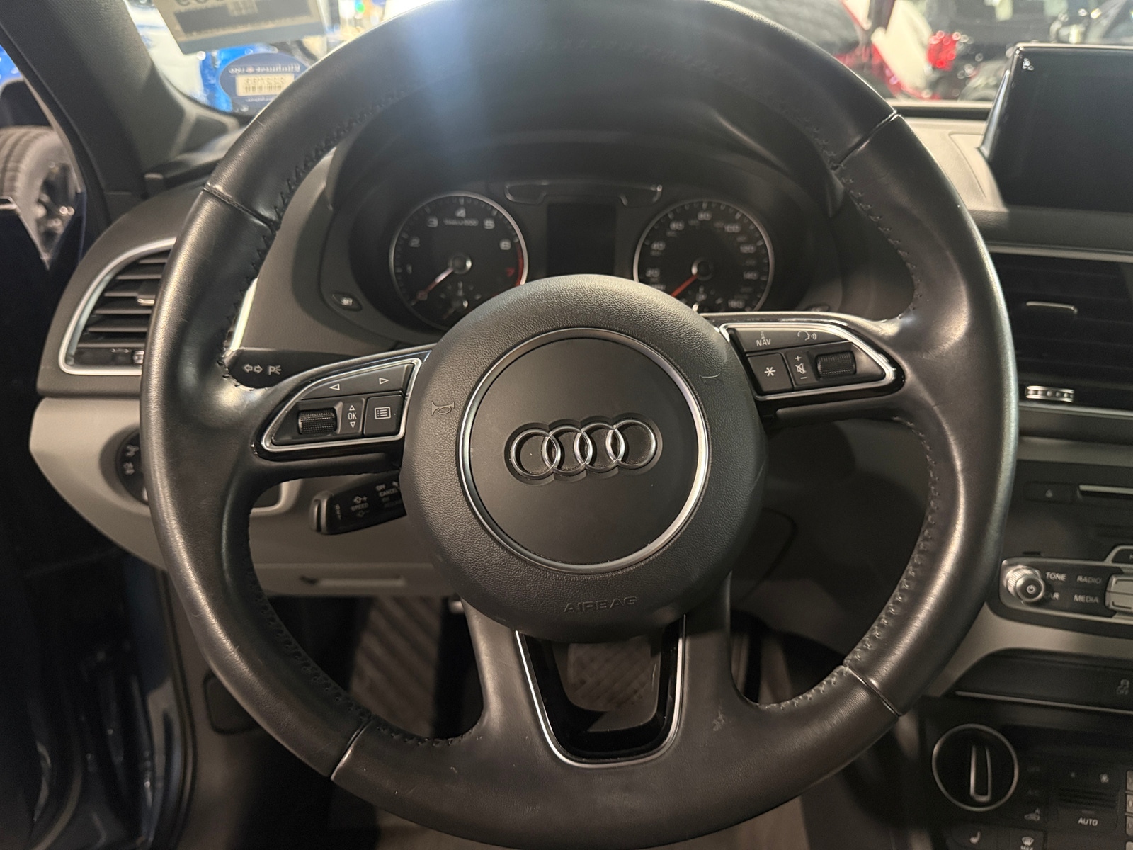 Thumbnail: 2018 Audi Q3 - 4