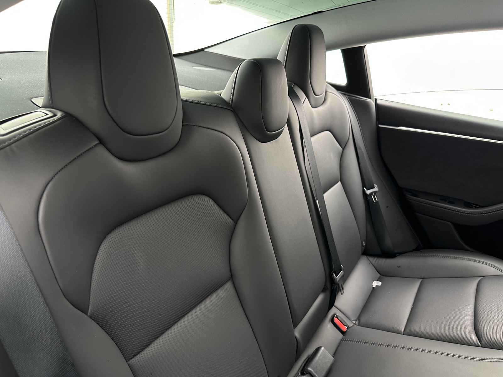 Thumbnail: 2025 Tesla Model 3 - 5