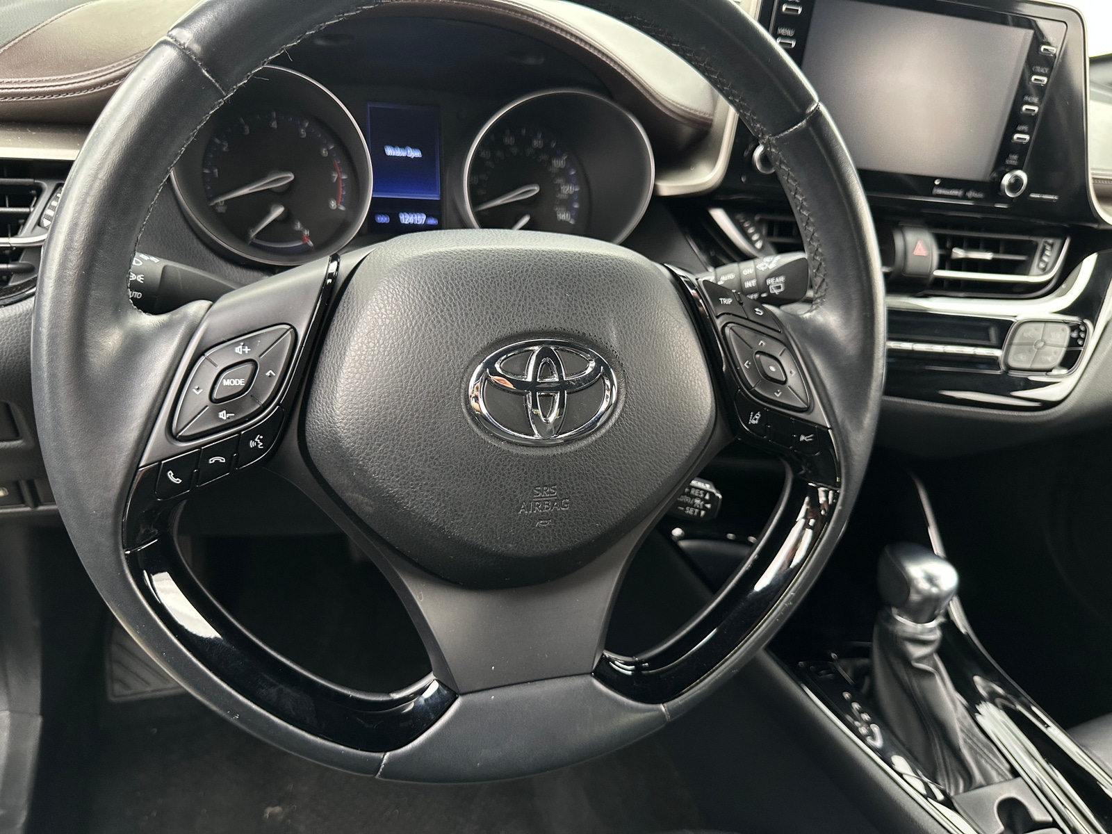Thumbnail: 2019 Toyota C-HR - 4