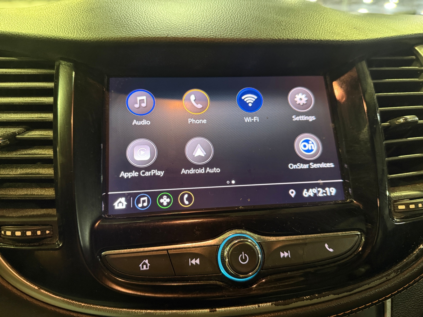 Thumbnail: 2019 Chevrolet Trax - 4