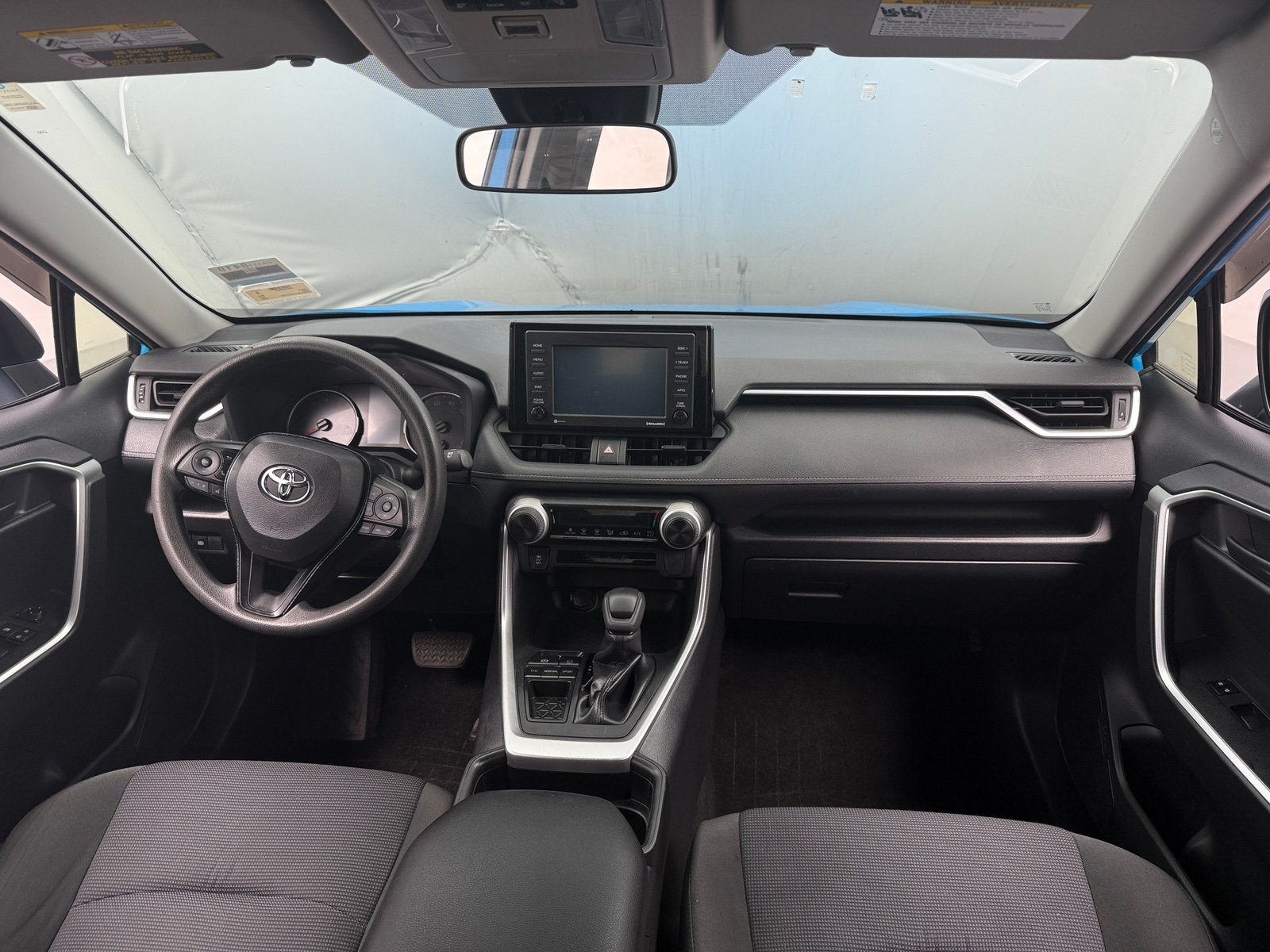 Thumbnail: 2020 Toyota RAV4 - 3