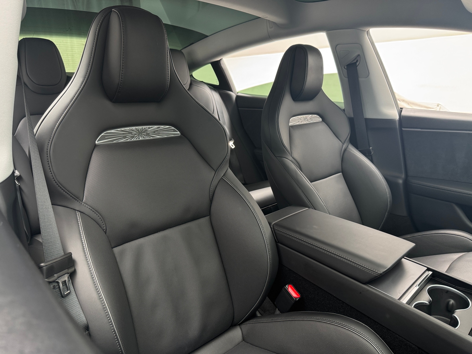 Thumbnail: 2026 Tesla Model 3 - 2
