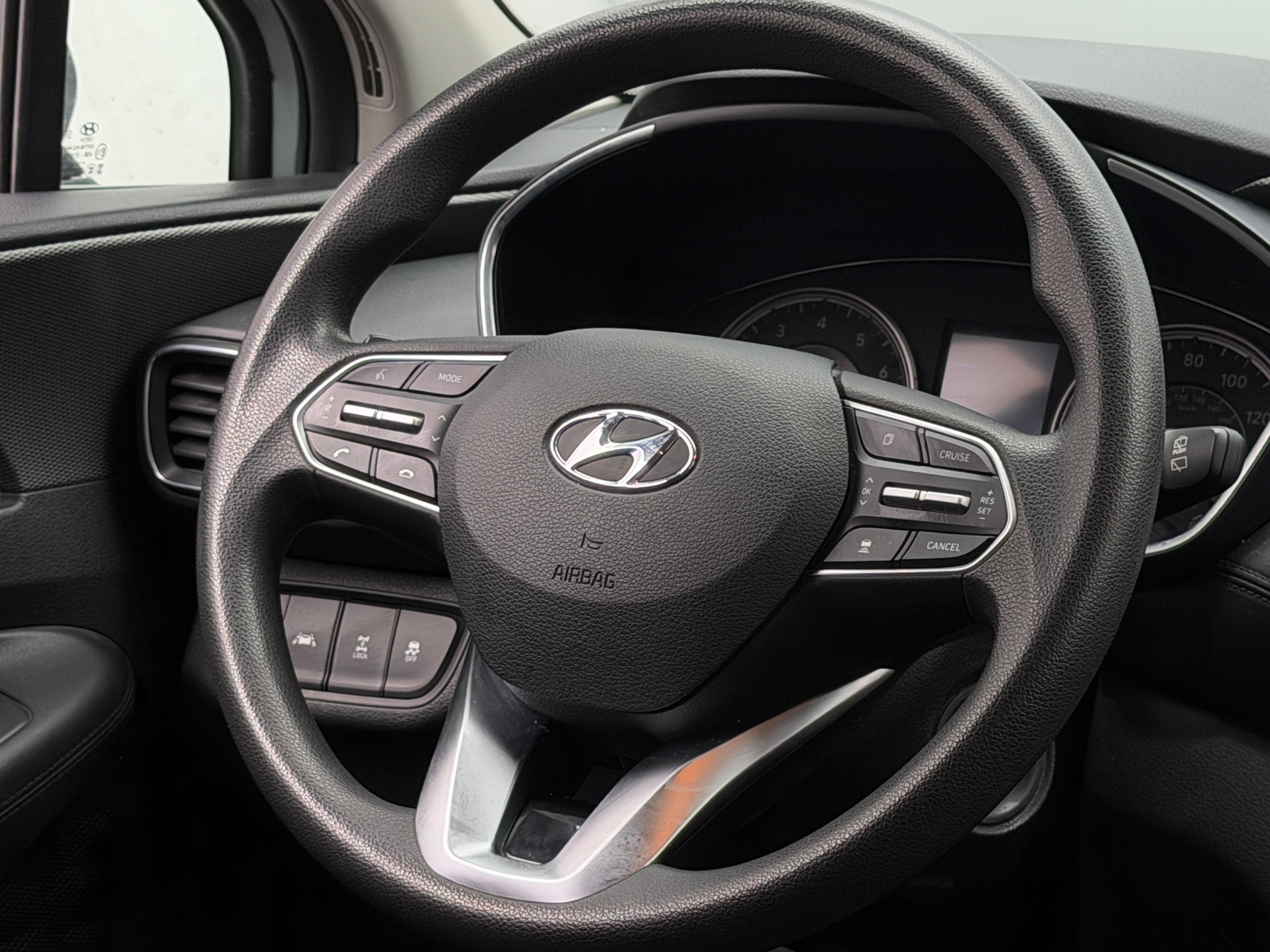Thumbnail: 2020 Hyundai Santa Fe - 5