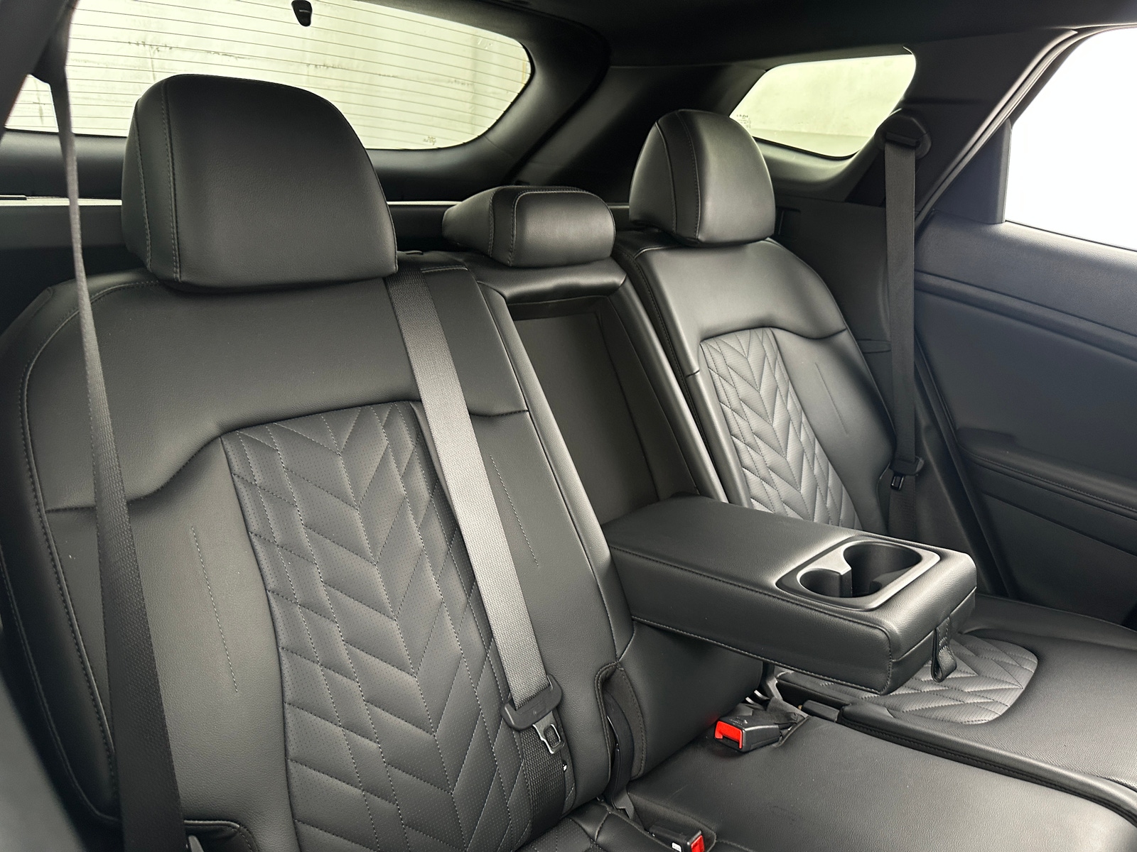Thumbnail: 2023 Kia Sportage - 5