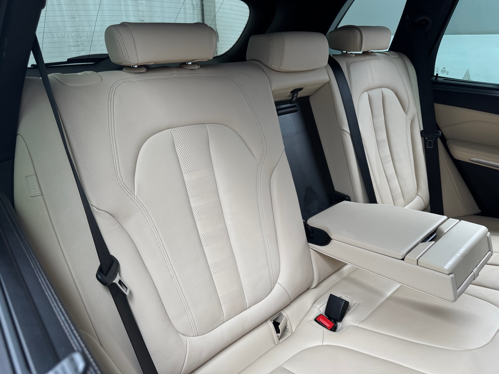 Thumbnail: 2021 BMW X5 - 5