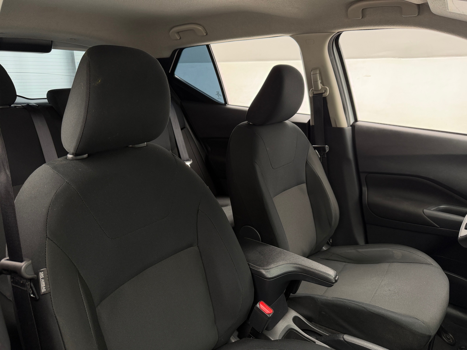 Thumbnail: 2025 Nissan Kicks - 2