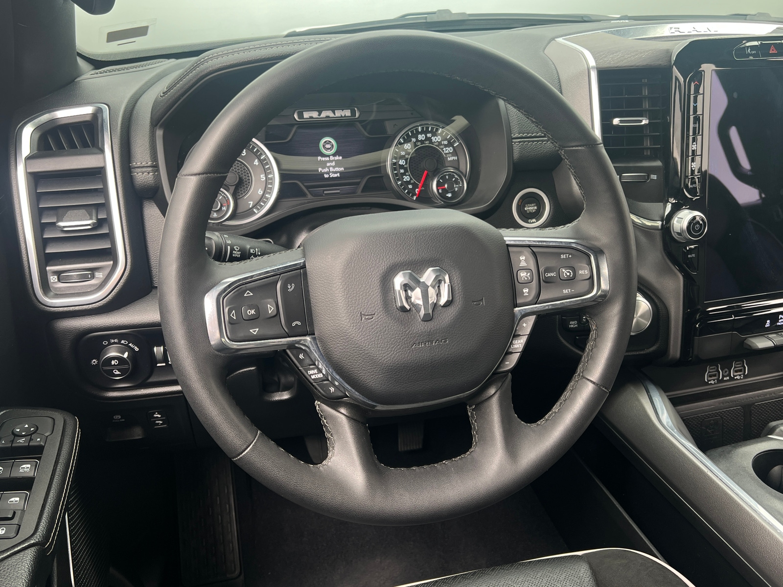 Thumbnail: 2025 RAM 1500 - 4