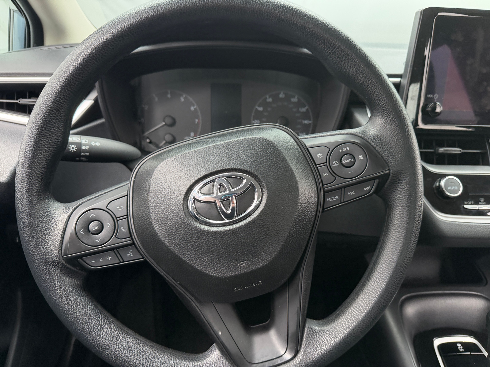 Thumbnail: 2025 Toyota Corolla - 5