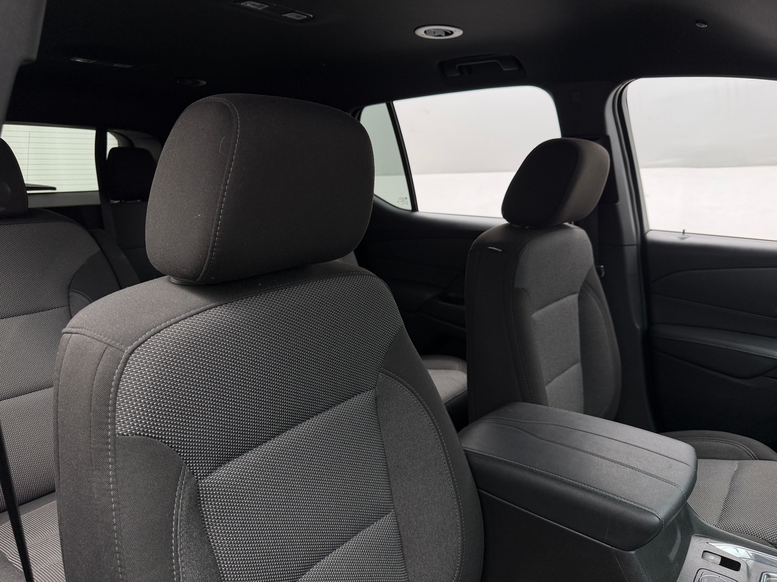 Thumbnail: 2023 Chevrolet Traverse - 2
