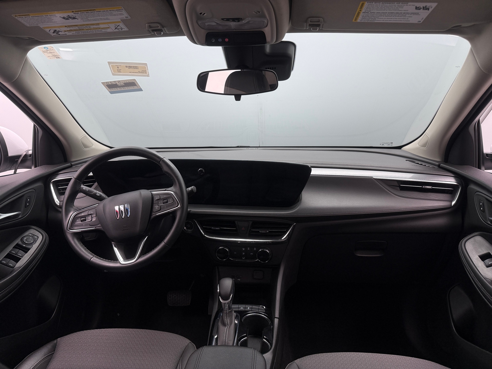 Thumbnail: 2025 Buick Encore GX - 3