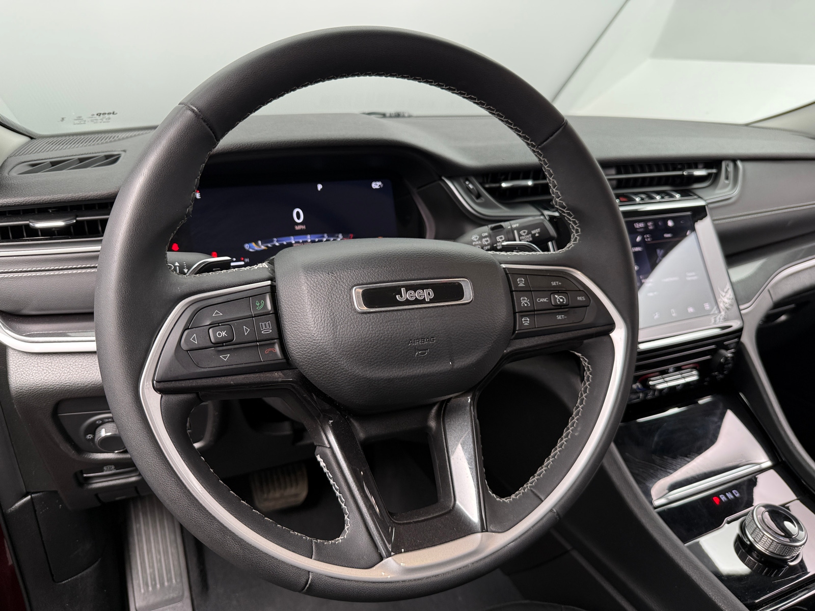 Thumbnail: 2023 Jeep Grand Cherokee L - 5