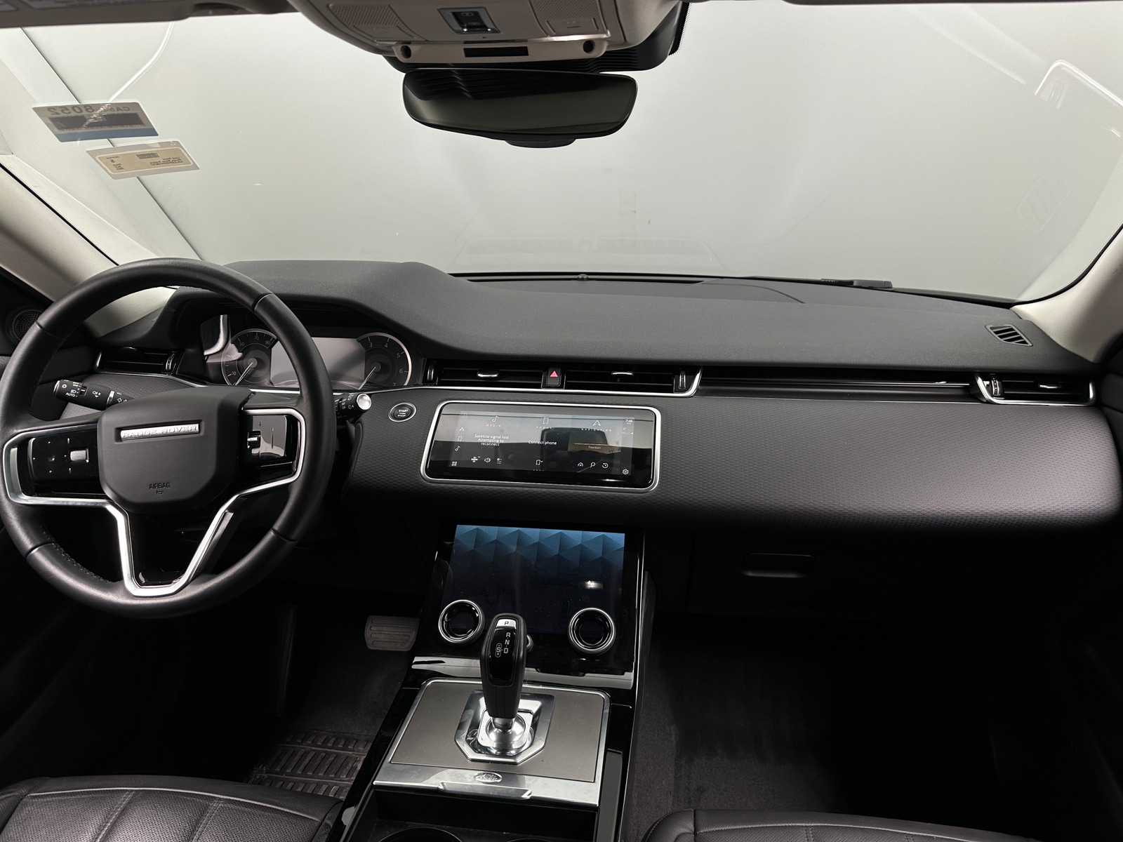 Thumbnail: 2023 Land Rover Range Rover Evoque - 2