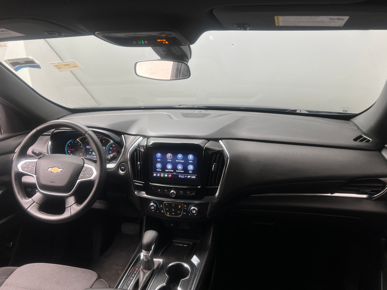 Thumbnail: 2023 Chevrolet Traverse - 3