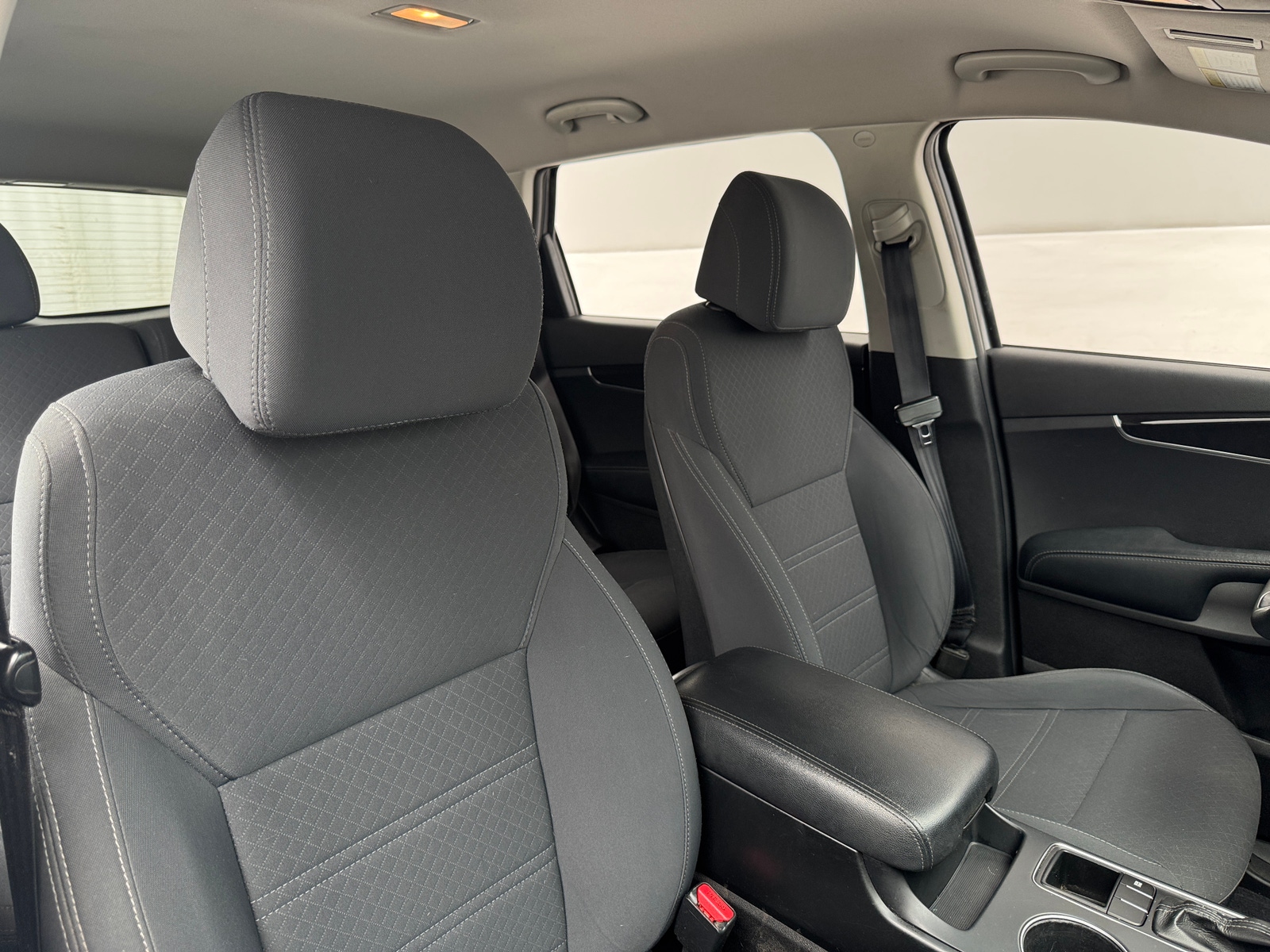 Thumbnail: 2017 Kia Sorento - 2