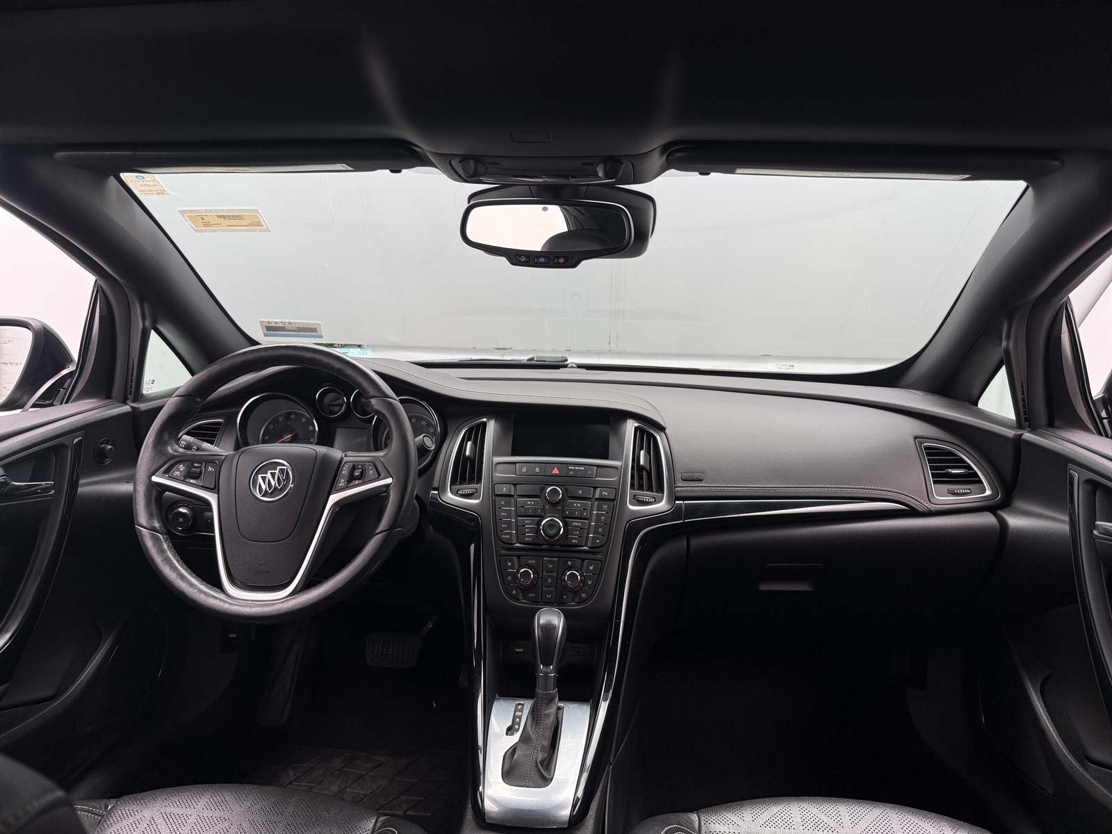 Thumbnail: 2016 Buick Cascada - 2