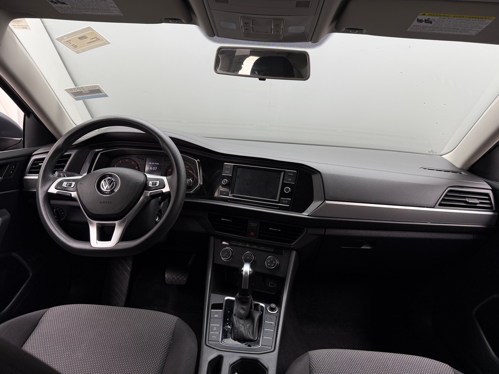 Thumbnail: 2019 Volkswagen Jetta - 3