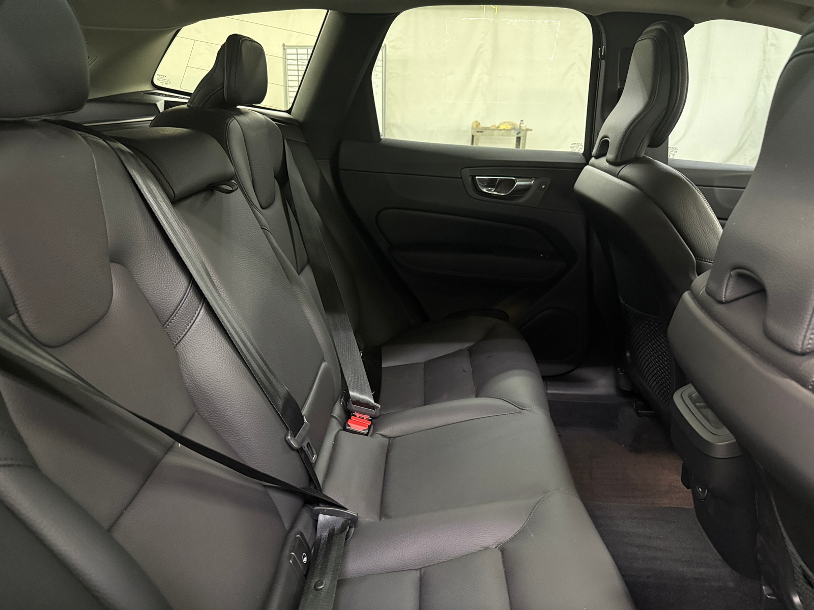 Thumbnail: 2023 Volvo XC60 - 5