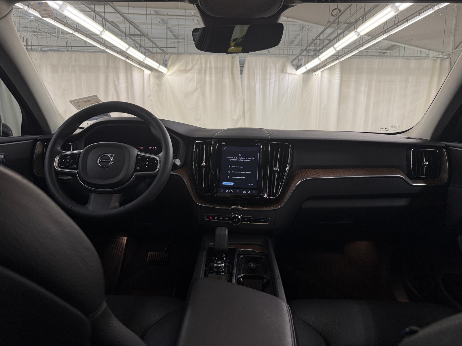 Thumbnail: 2023 Volvo XC60 - 2