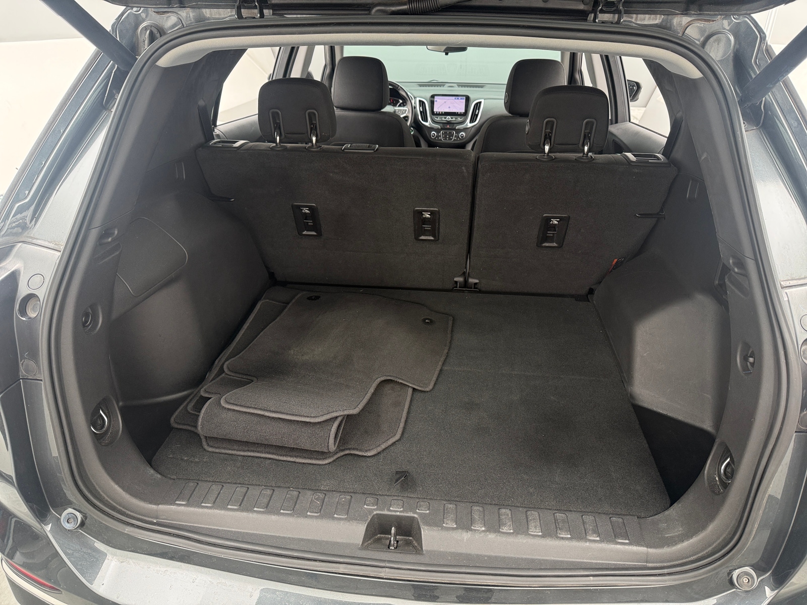 Thumbnail: 2019 Chevrolet Equinox - 7