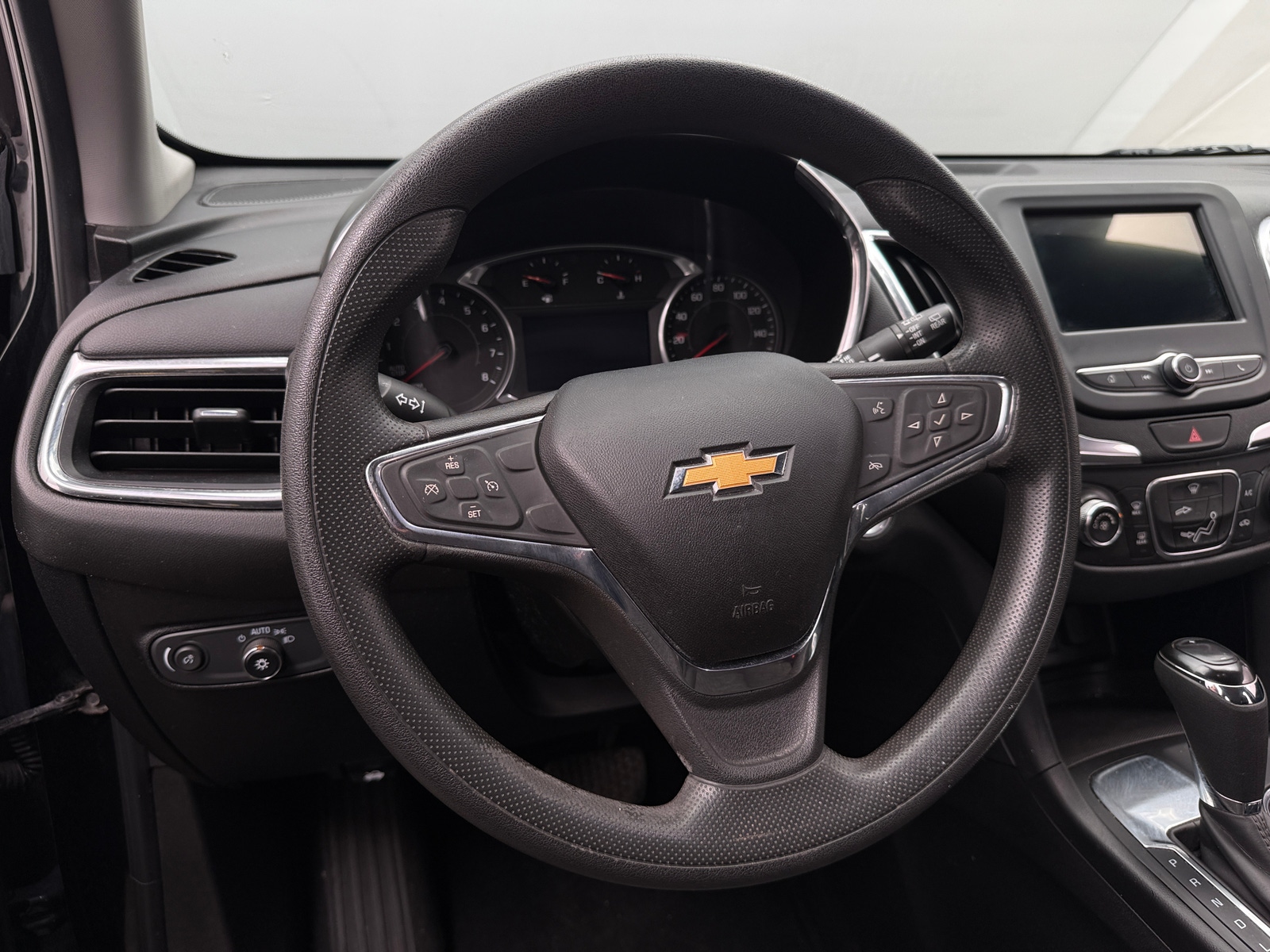 Thumbnail: 2019 Chevrolet Equinox - 5