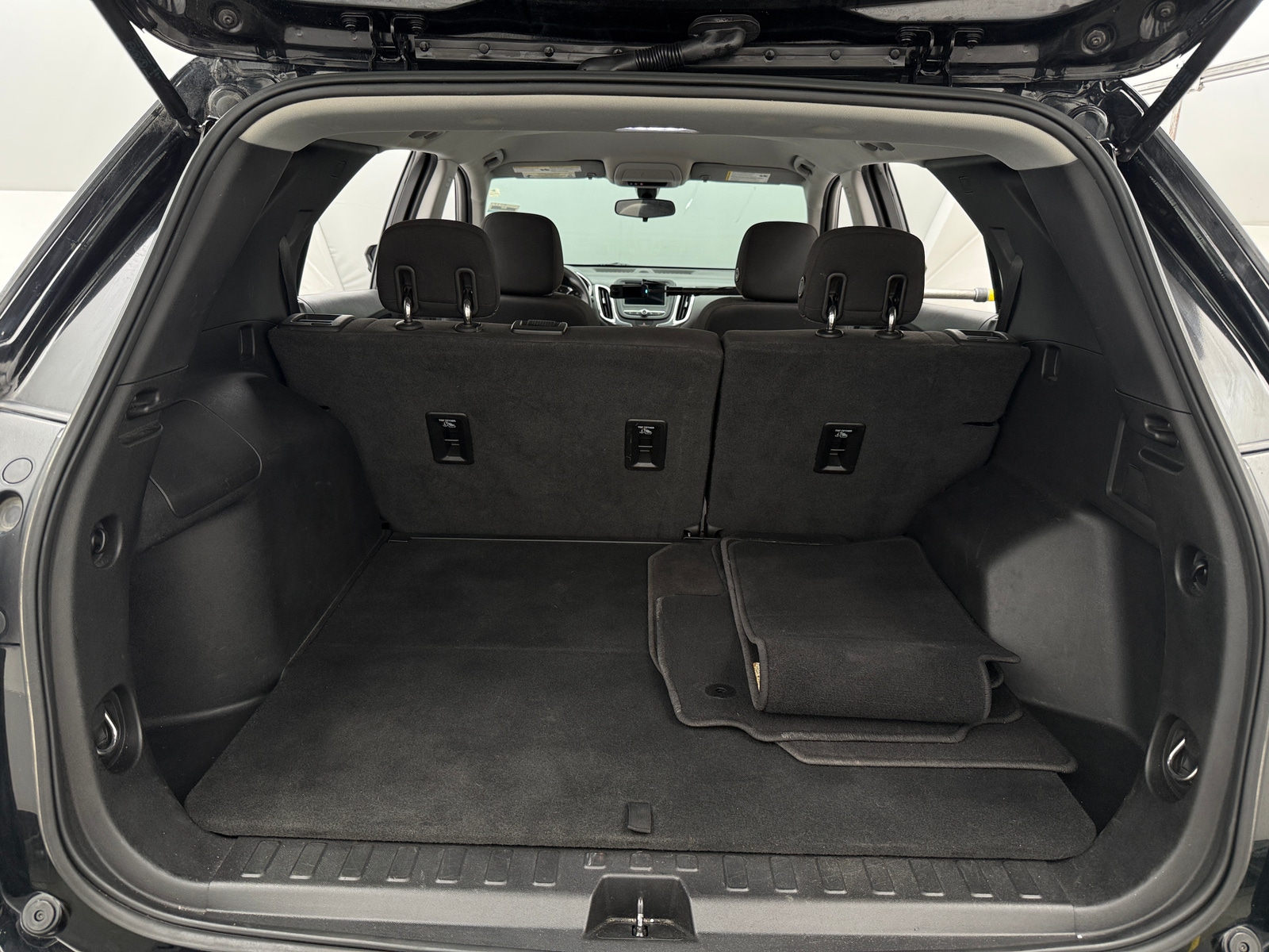 Thumbnail: 2019 Chevrolet Equinox - 7