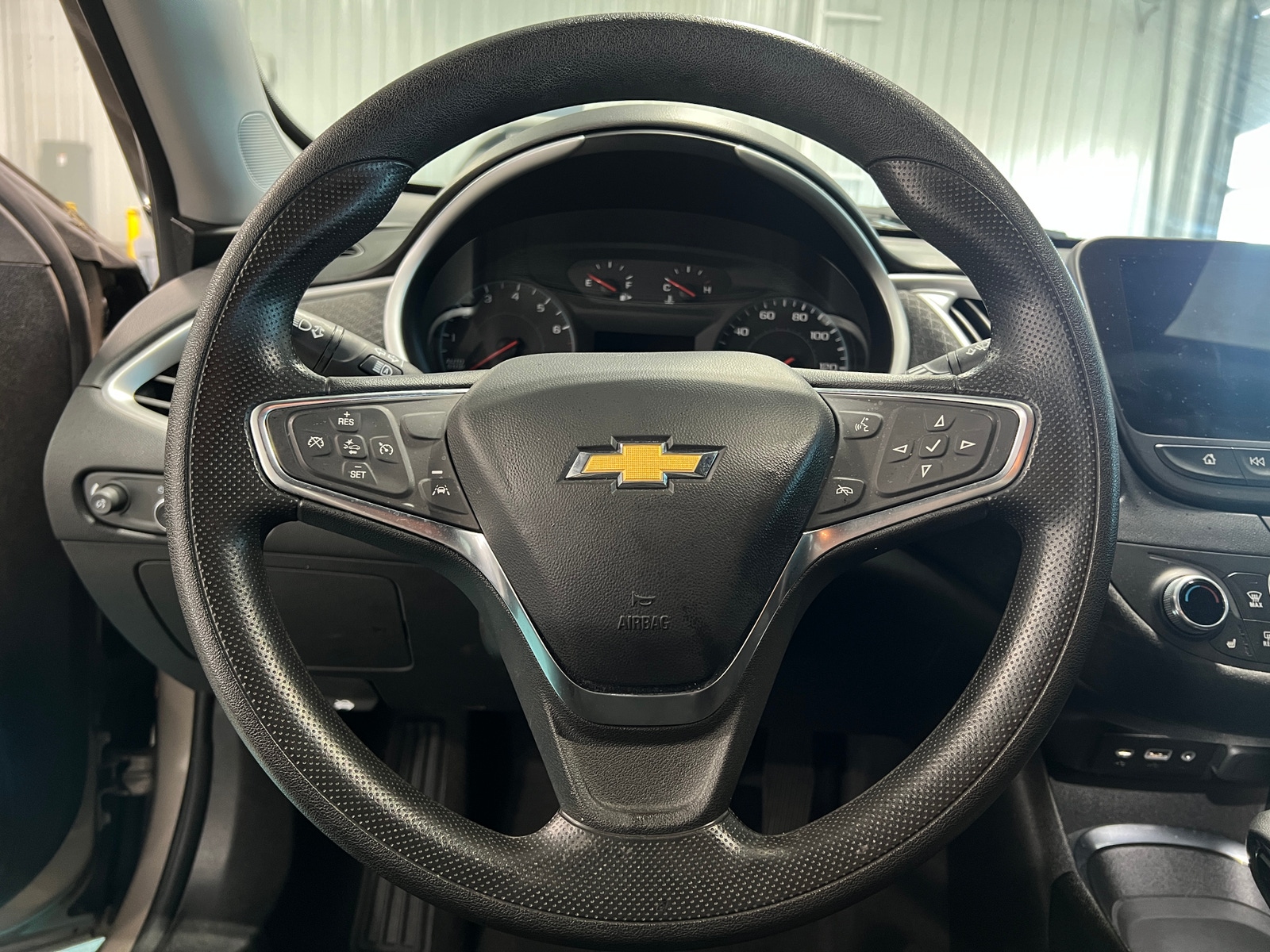 Thumbnail: 2024 Chevrolet Malibu - 5