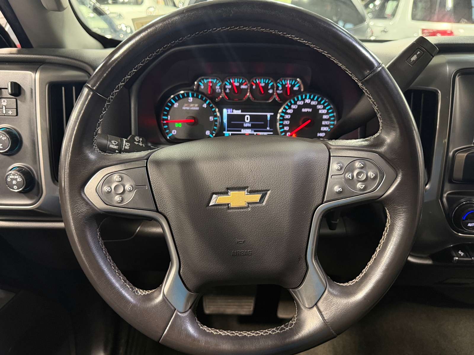 Thumbnail: 2018 Chevrolet Silverado 1500 - 5
