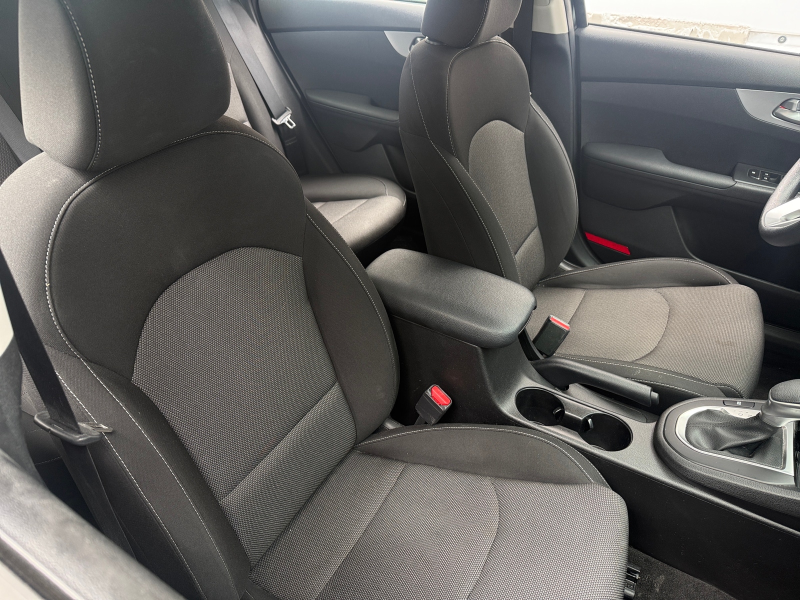 Thumbnail: 2023 Kia Forte - 2