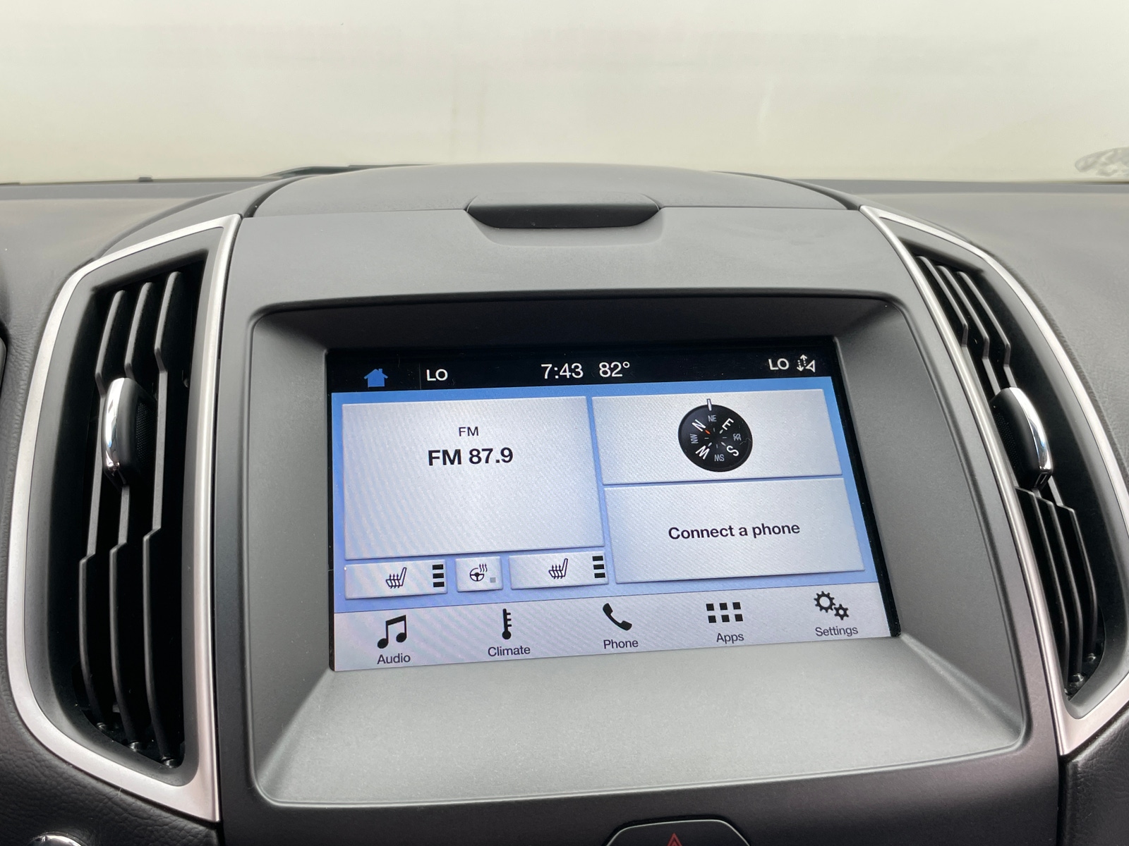 Thumbnail: 2019 Ford Edge - 3