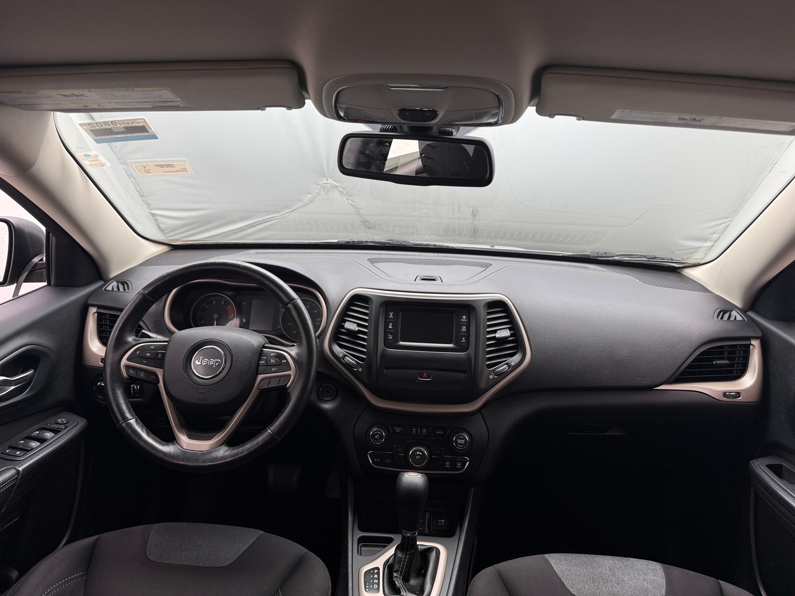 Thumbnail: 2017 Jeep Cherokee - 3
