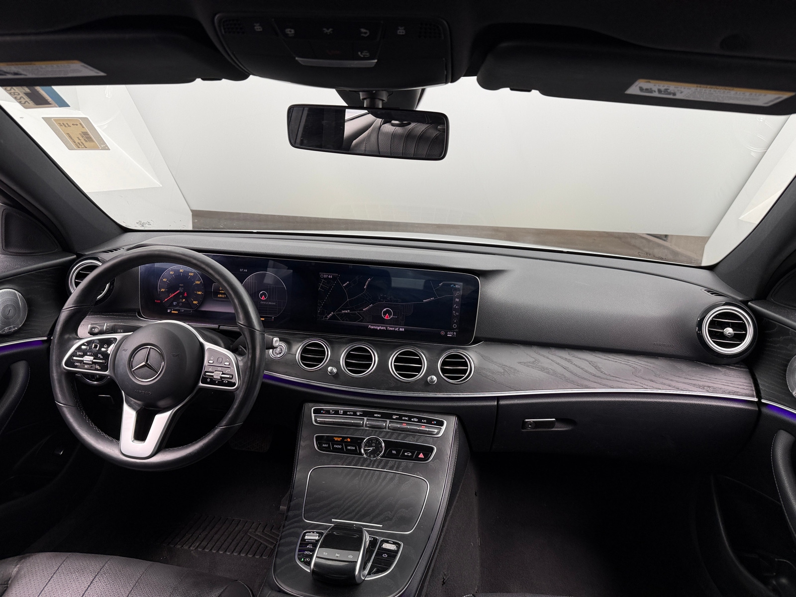 Thumbnail: 2019 Mercedes-Benz E-Class - 2