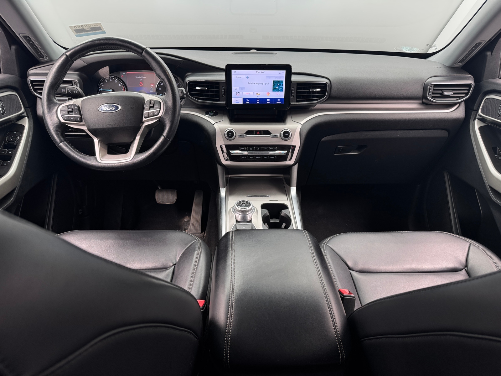 Thumbnail: 2021 Ford Explorer - 3