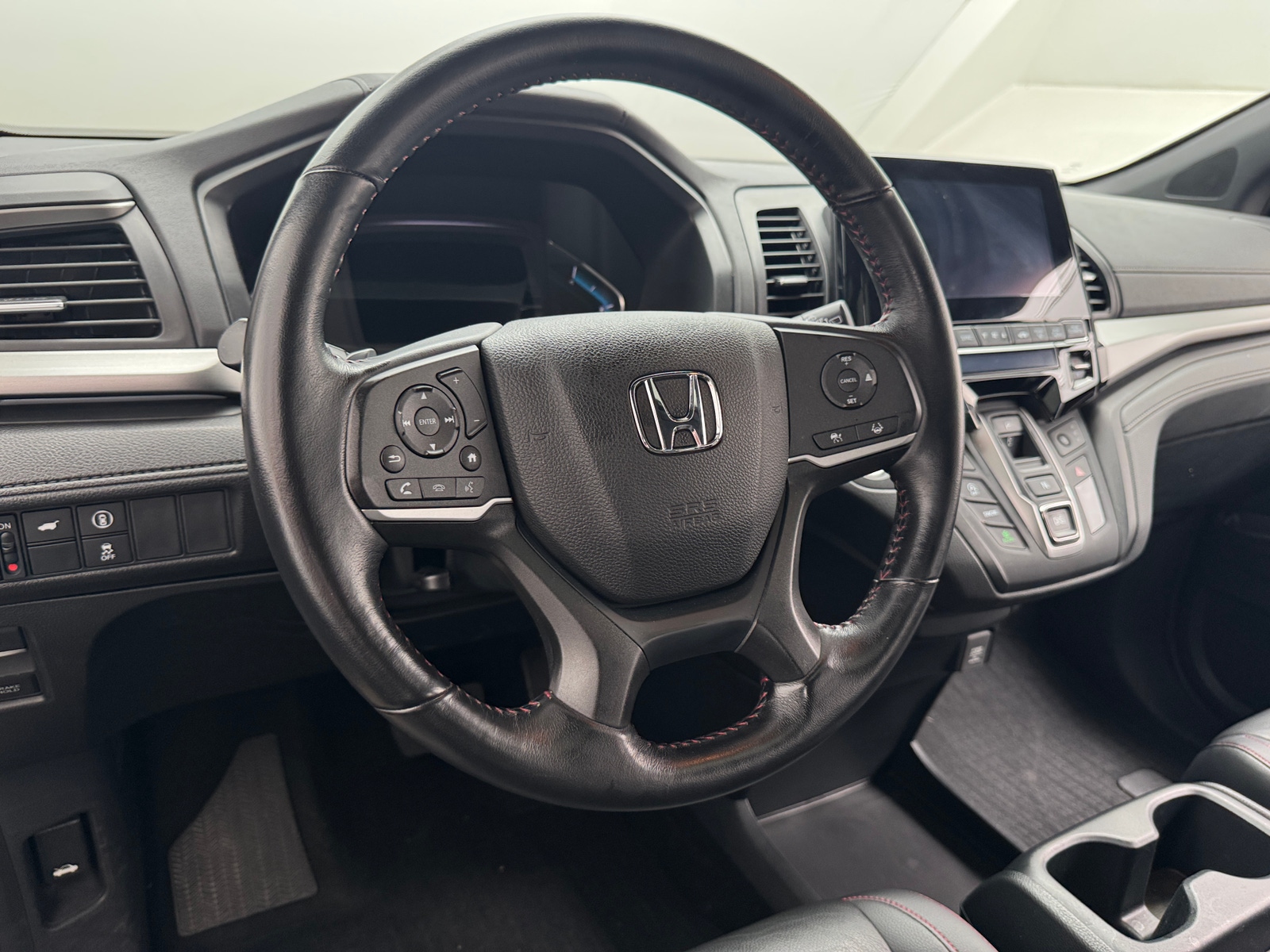Thumbnail: 2023 Honda Odyssey - 4