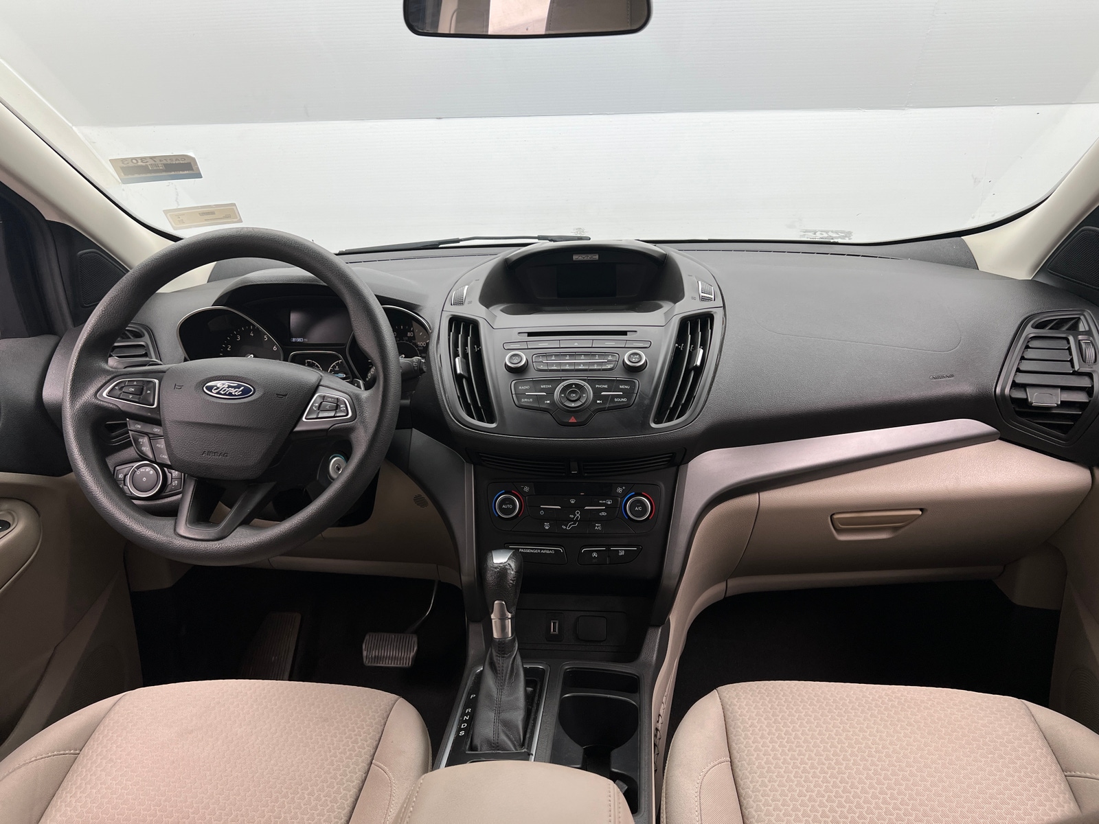 Thumbnail: 2017 Ford Escape - 3