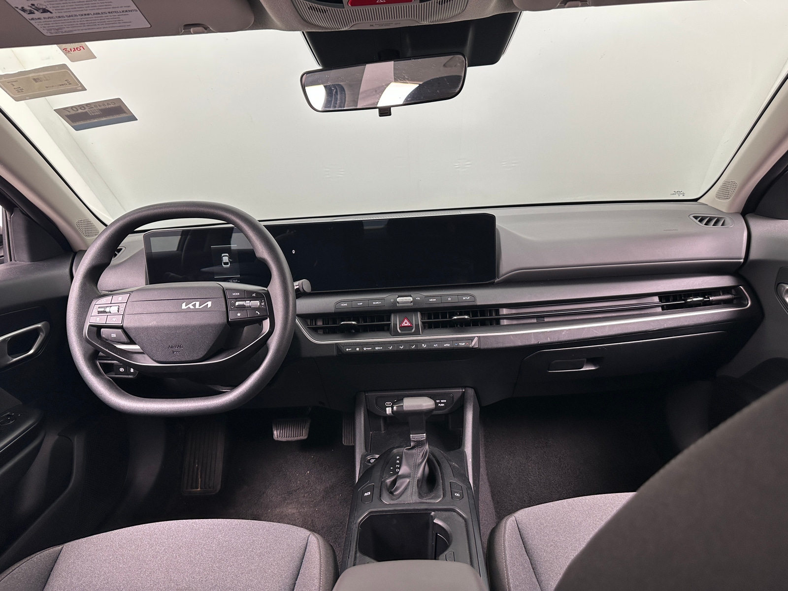 Thumbnail: 2025 Kia K4 - 3