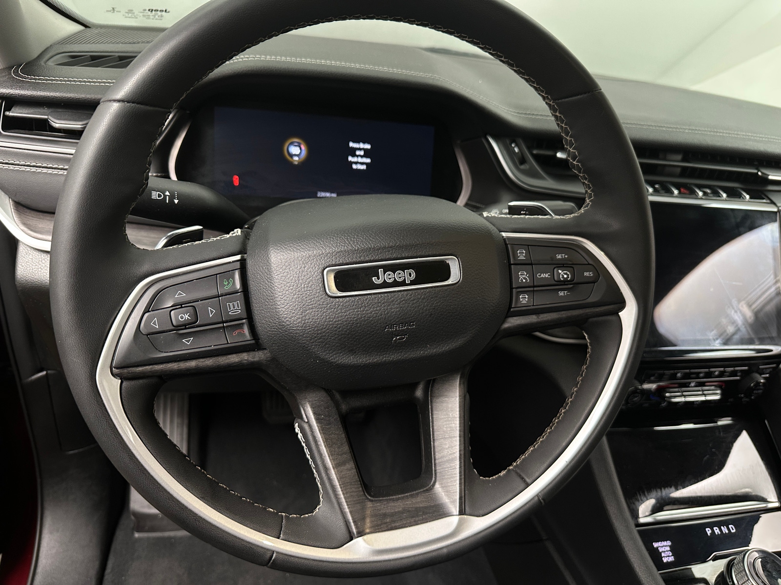 Thumbnail: 2023 Jeep Grand Cherokee - 4