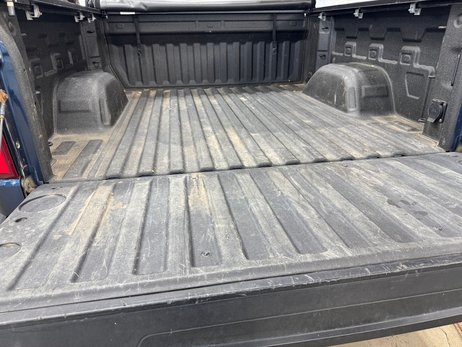 Thumbnail: 2020 Chevrolet Silverado 1500 - 7