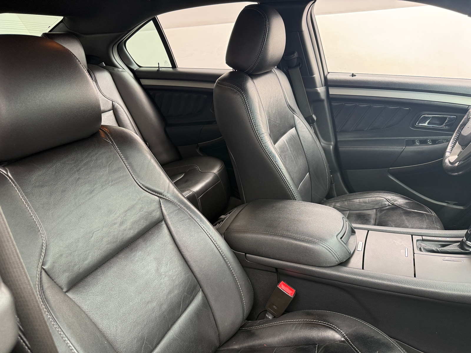 Thumbnail: 2015 Ford Taurus - 2