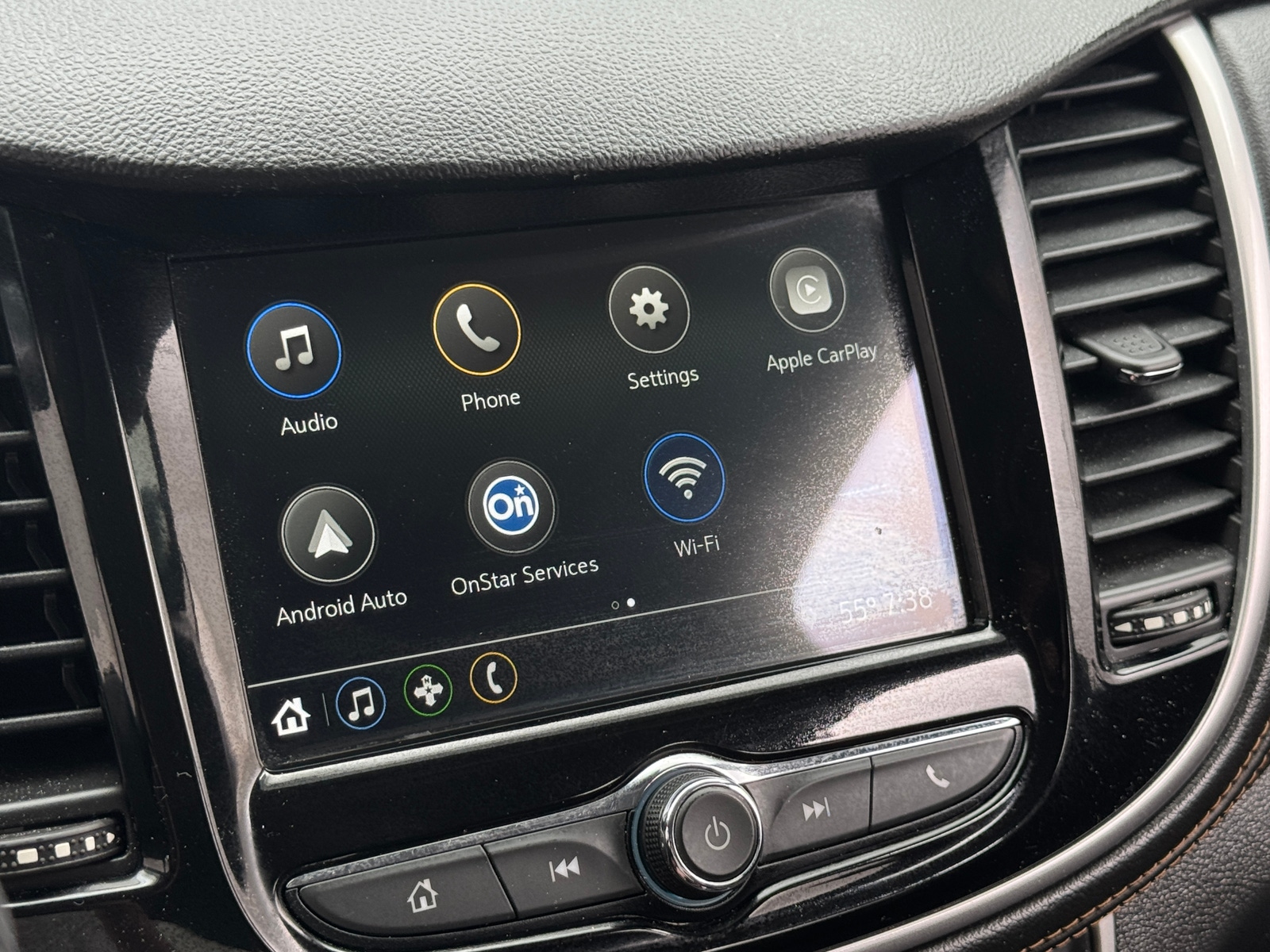Thumbnail: 2019 Chevrolet Trax - 4
