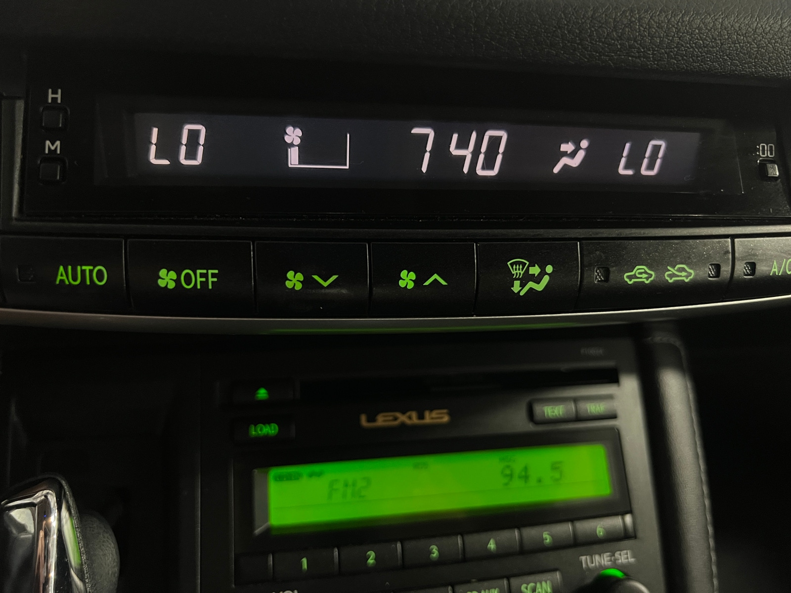Thumbnail: 2012 Lexus CT - 3
