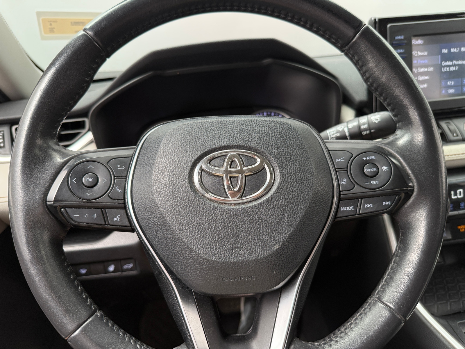 Thumbnail: 2019 Toyota RAV4 - 4