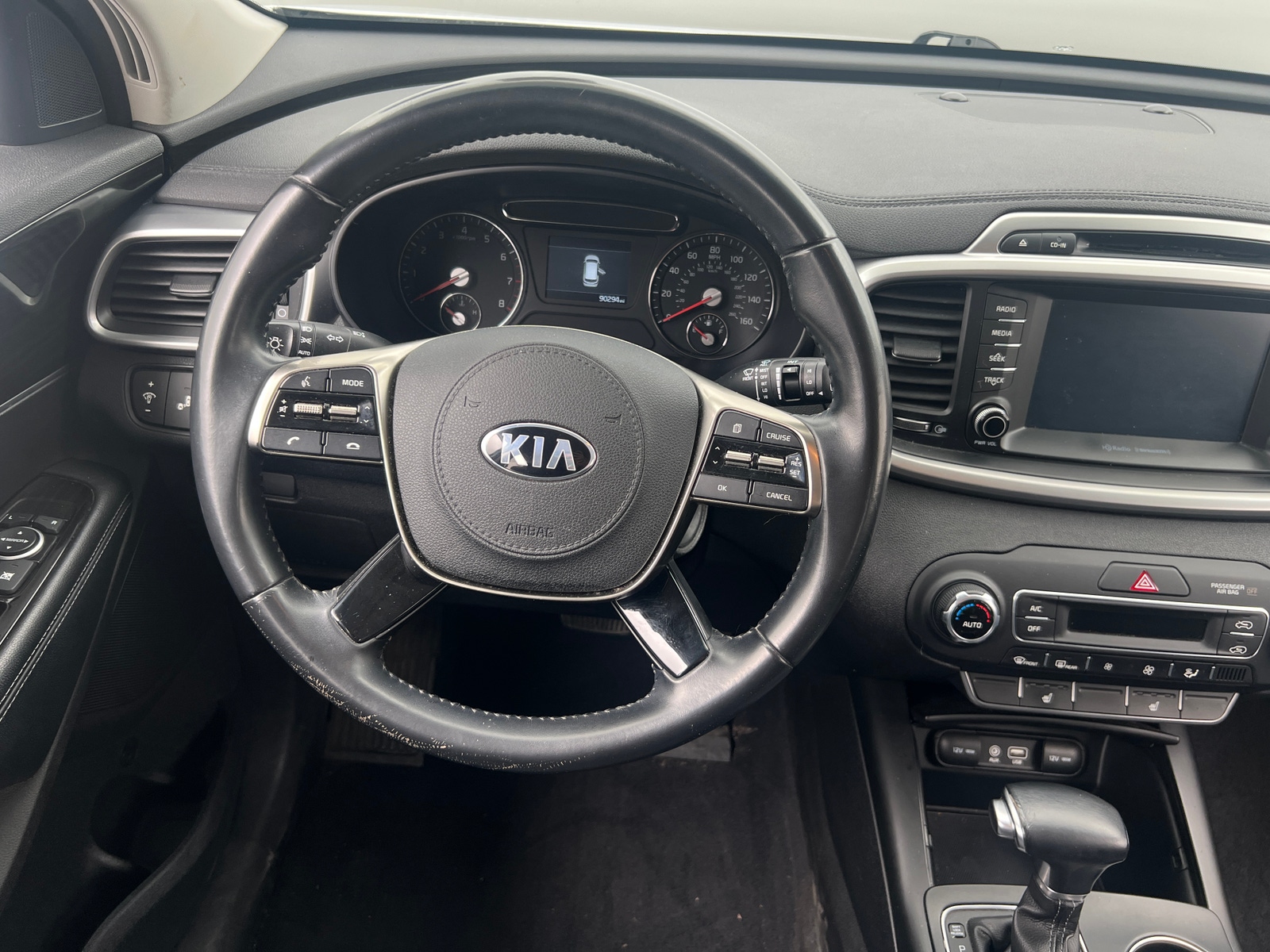 Thumbnail: 2019 Kia Sorento - 5