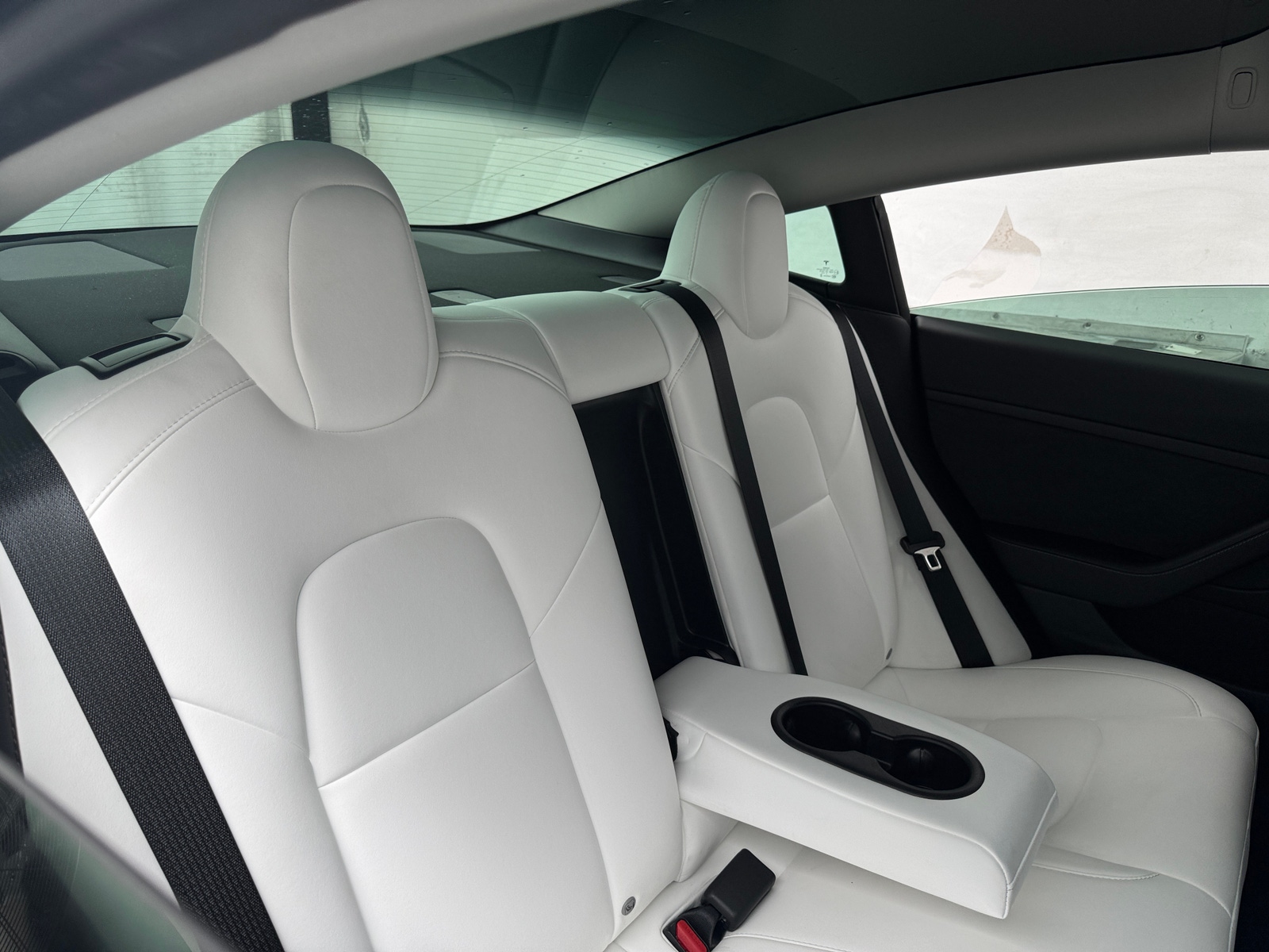 Thumbnail: 2022 Tesla Model 3 - 5