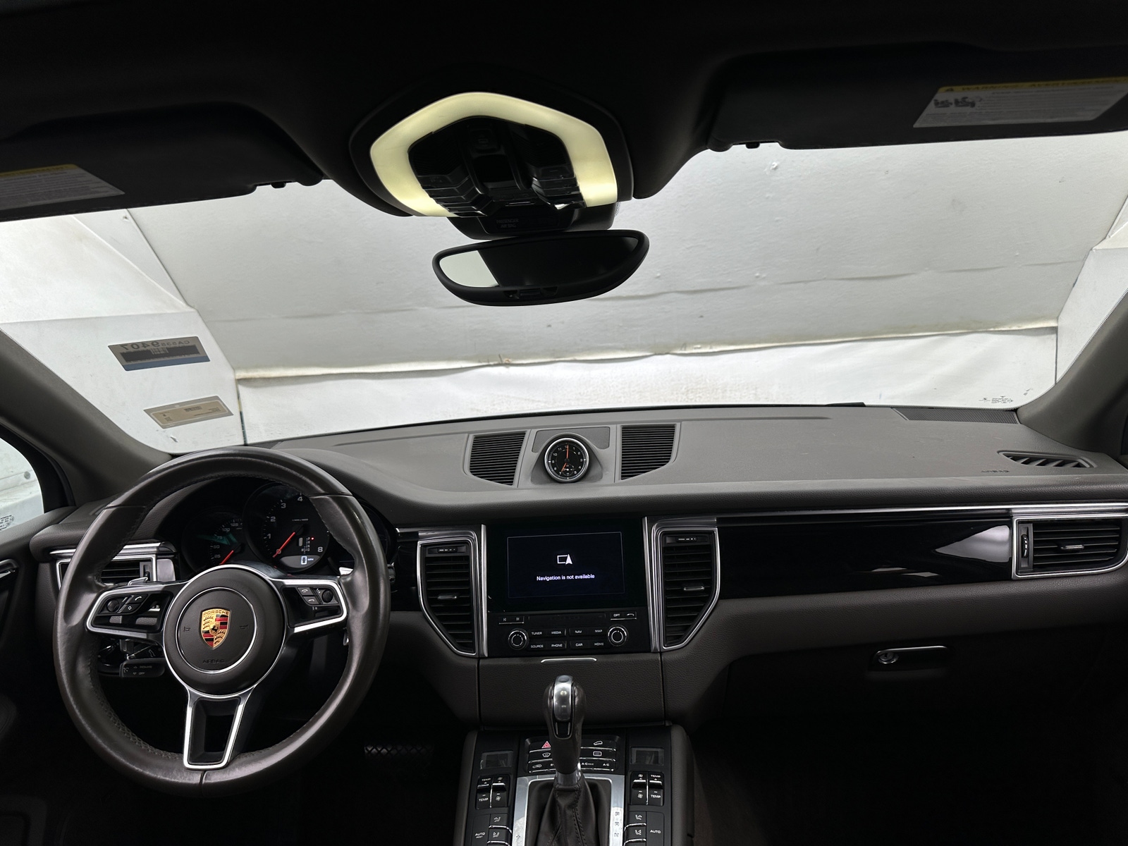 Thumbnail: 2018 Porsche Macan - 3