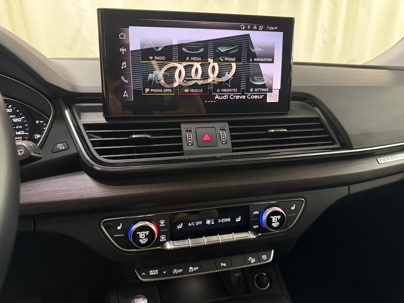 Thumbnail: 2023 Audi Q5 - 3