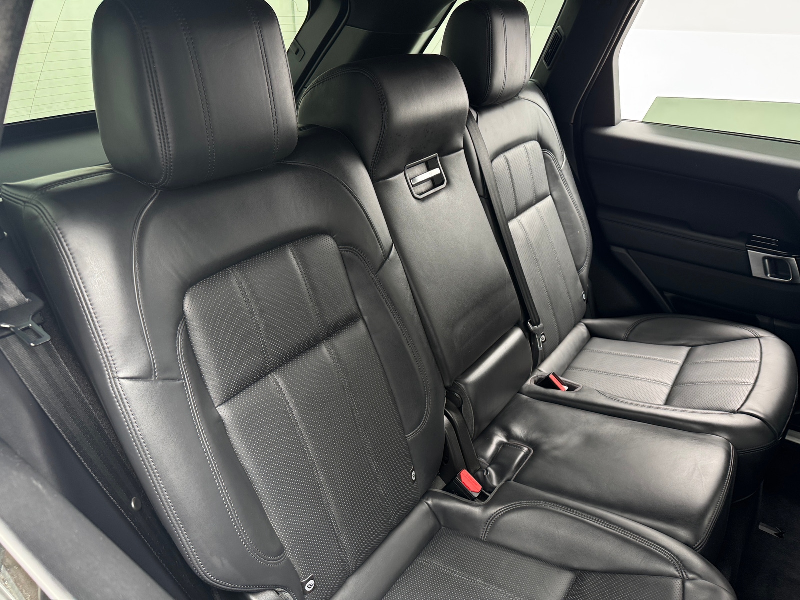 Thumbnail: 2021 Land Rover Range Rover Sport - 5