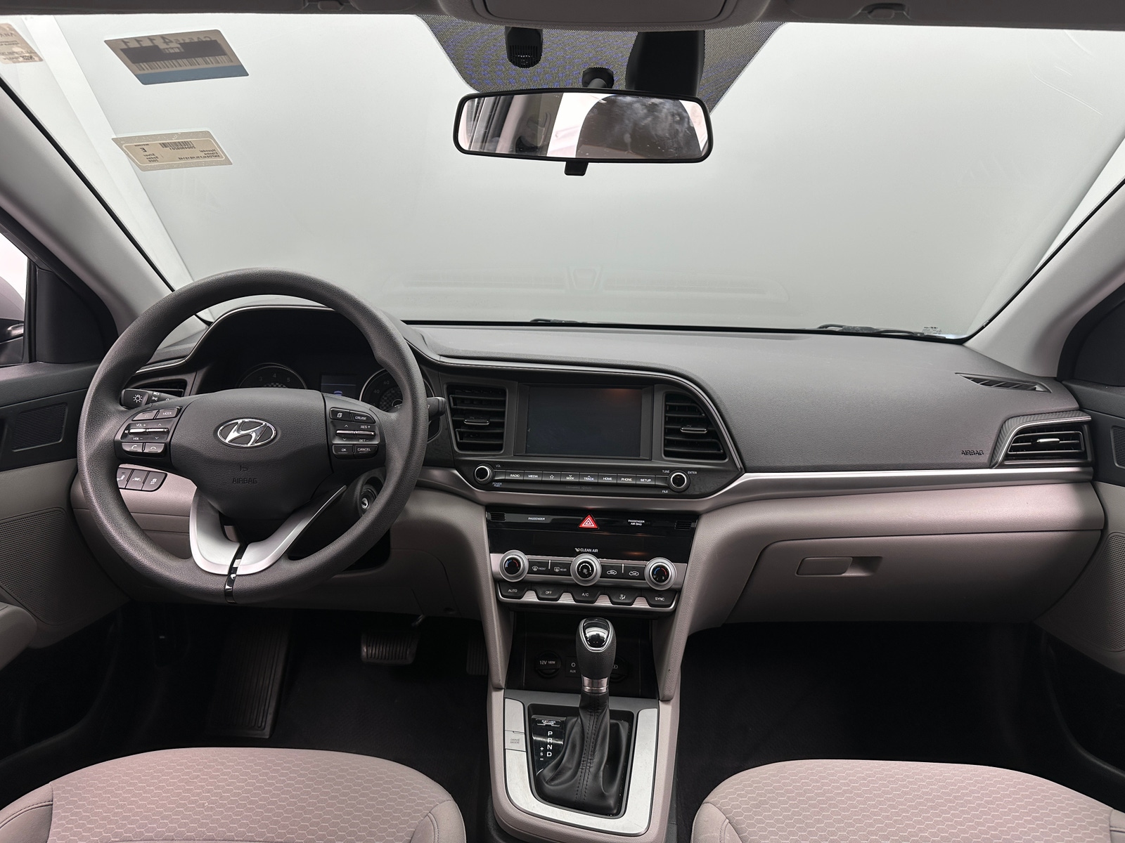 Thumbnail: 2020 Hyundai Elantra - 3